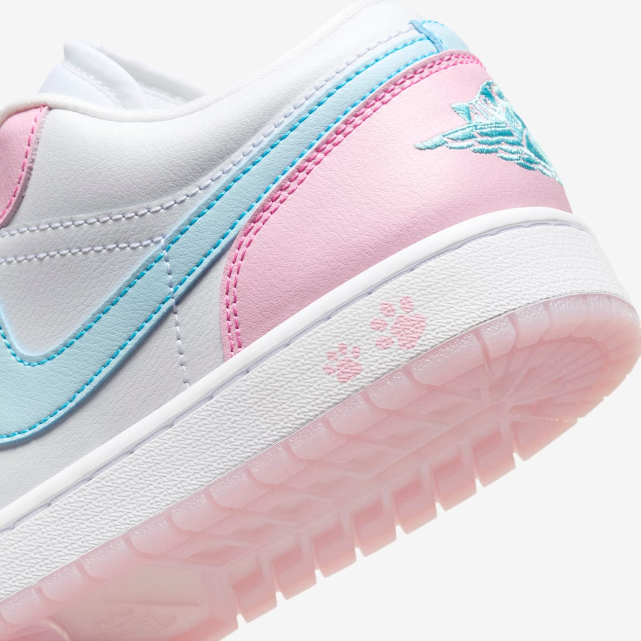 Nike Air Jordan 1 Low Paw Print