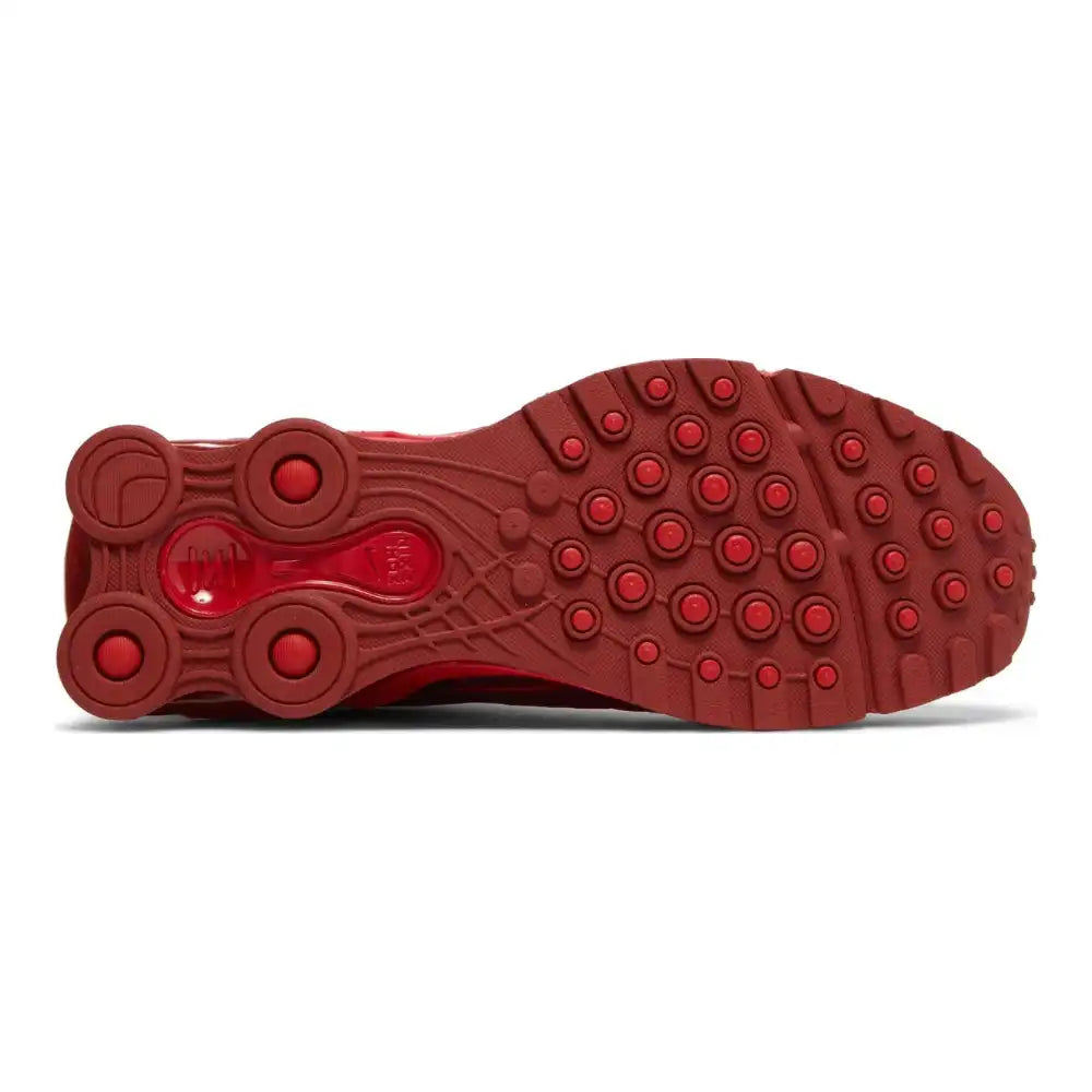 Nike Shox R4 x Supreme “Red”