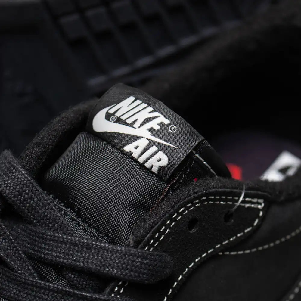 Nike Air Jordan 1 Low x Travis Scott "Black Phantom"