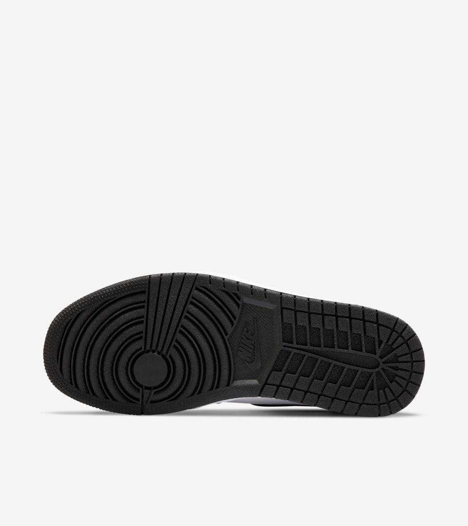 Nike Air Jordan 1 High "Smoke Grey"