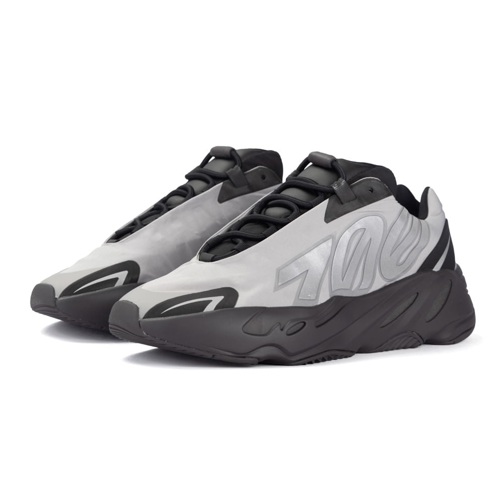 Yeezy Boost 700 V3