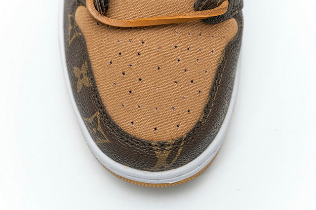 Louis Vuitton x Air Jordan 1 + Maleta Exclusiva