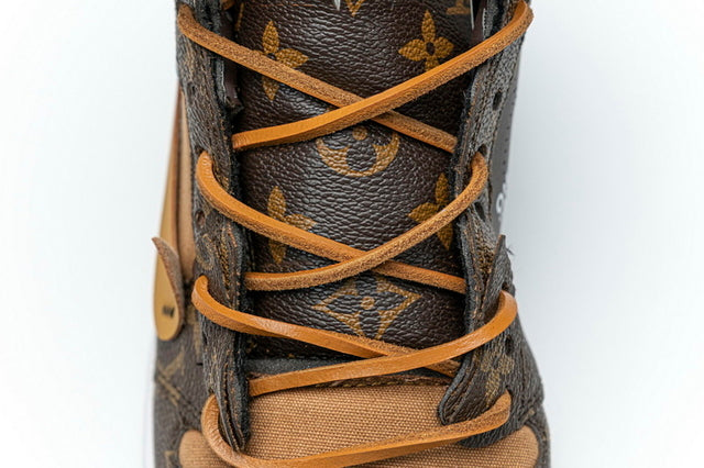 Louis Vuitton x Air Jordan 1 + Maleta Exclusiva