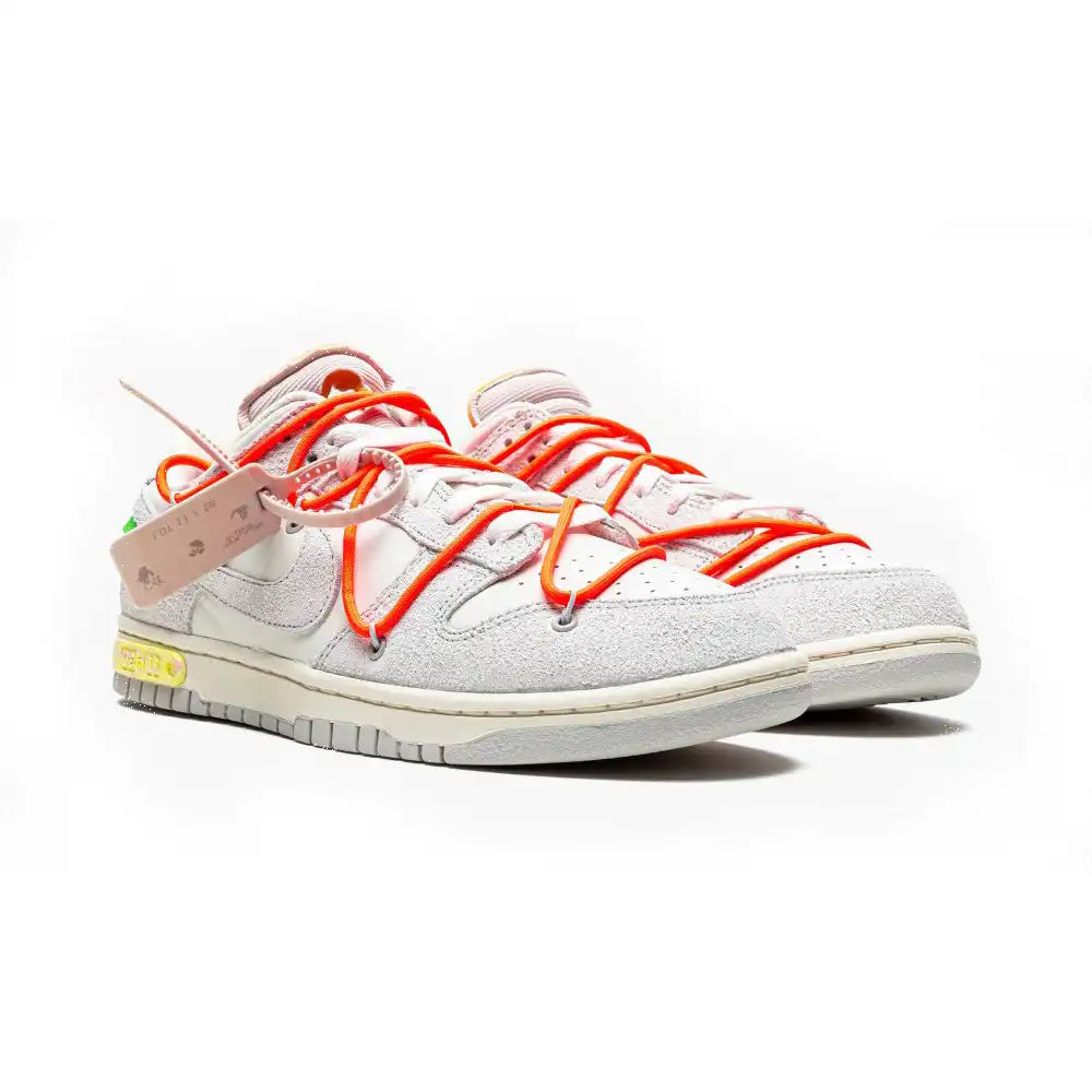 Nike SB Dunk Low x off-white 11/50