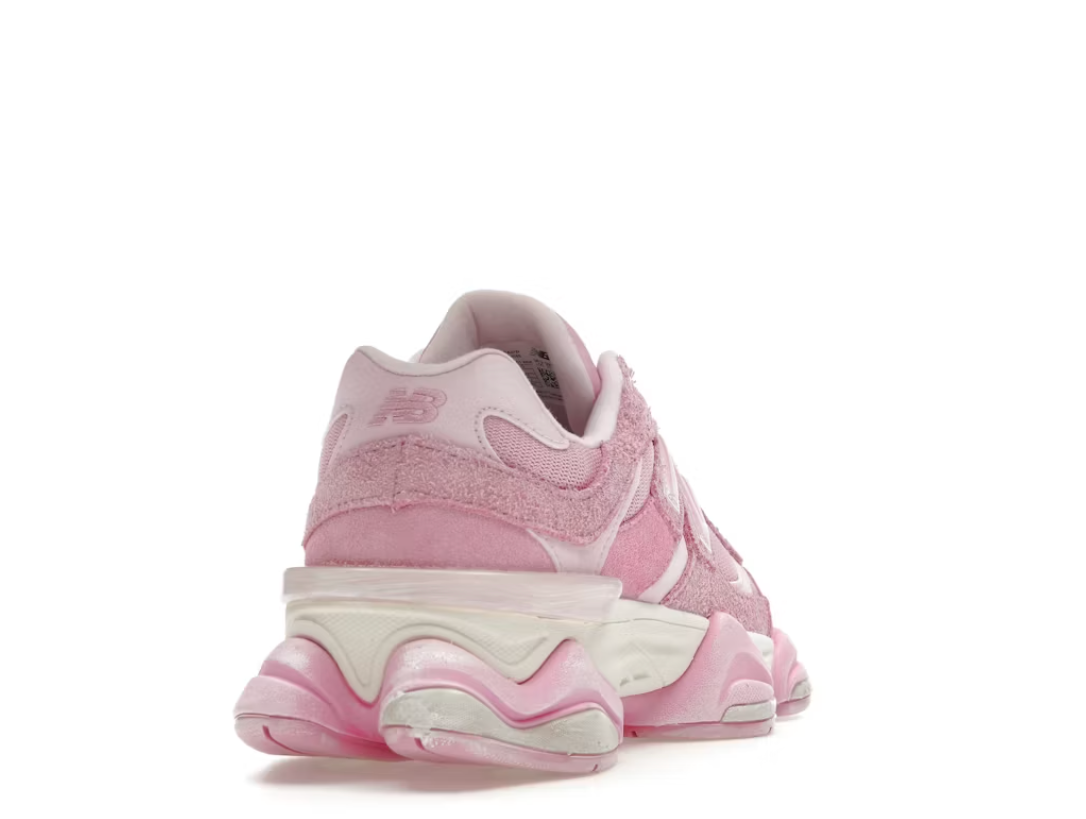 New Balance 9060 Tintura rosa exclusiva da ASOS - Pink
