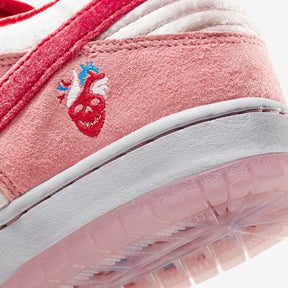 Nike SB Dunk Low "Strangelove"