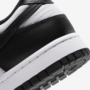 Nike Dunk Low "Panda"