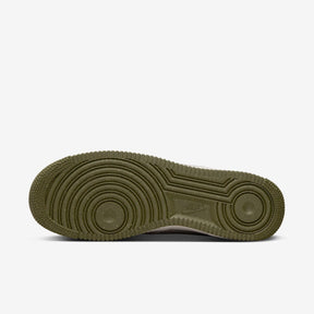 Nike Air Force 1 '07 LV8 Masculino