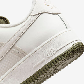Nike Air Force 1 '07 LV8 Masculino