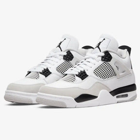Nike Air Jordan 4 Rêtro "Military Black"