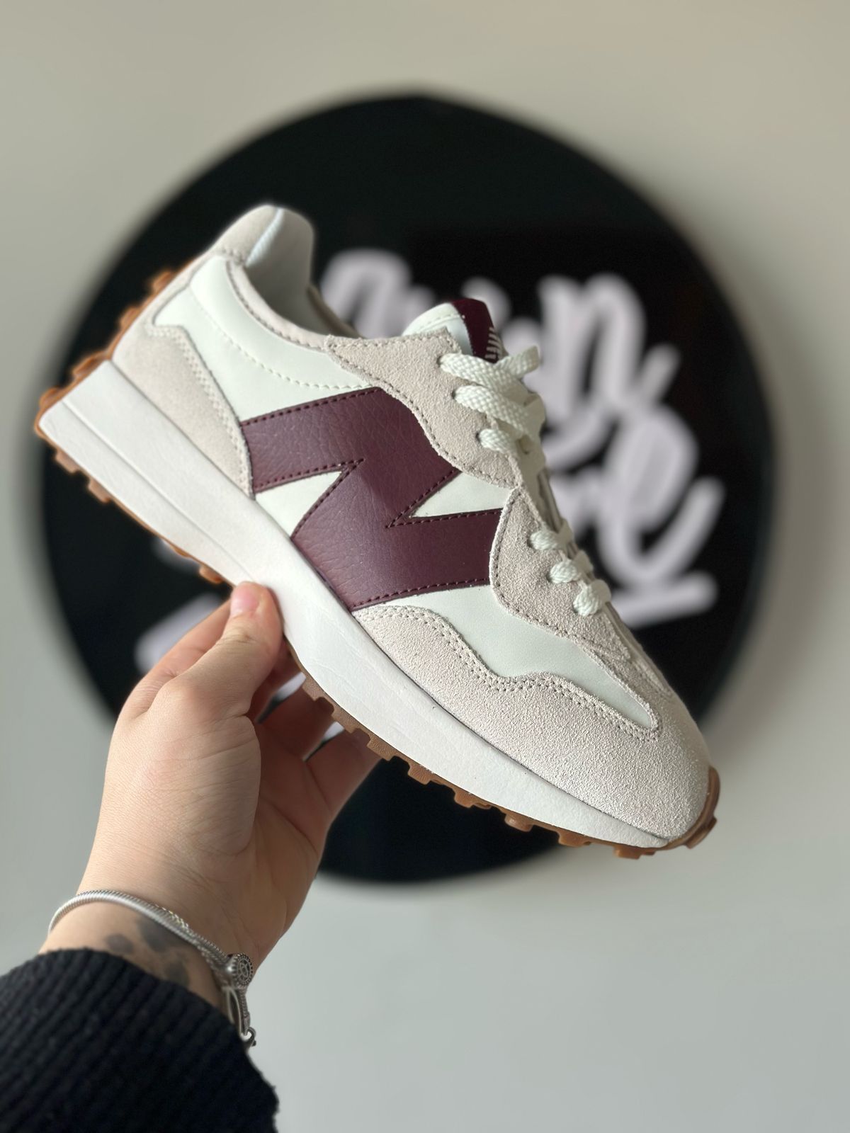 New Balance 327 "Red wine" (36, Pronta Entrega)