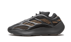 Yeezy Boost 700 v3 "Clay Brown"