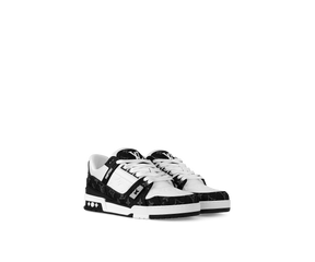 Louis Vuitton Trainer "Black White"